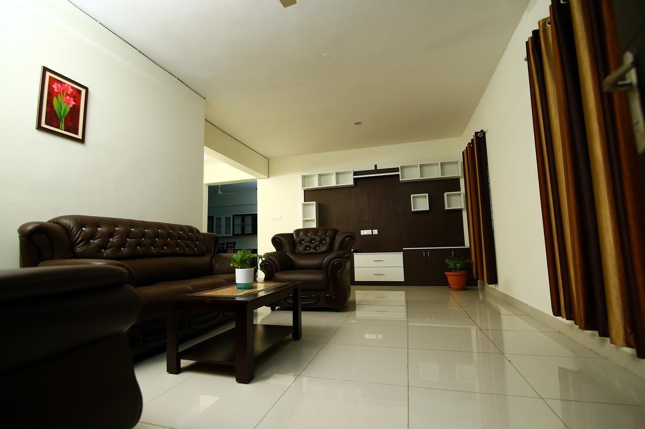 Fresh Living Prime Hitech Hotel Hyderabad Luaran gambar